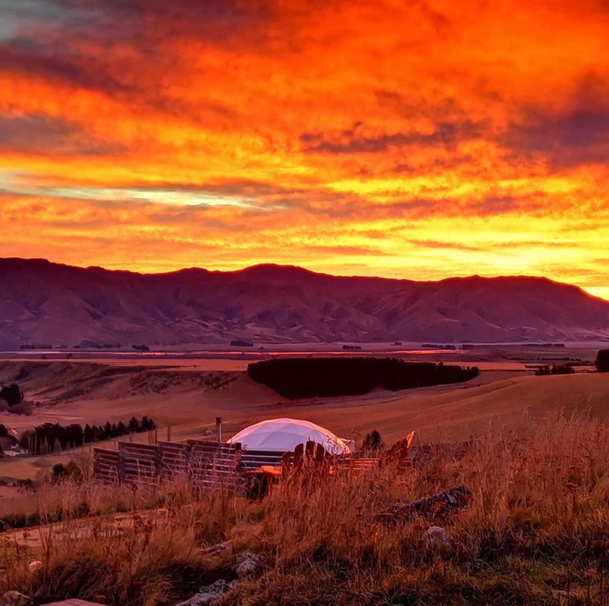 Valley Views Glamping Kurow Exterior foto
