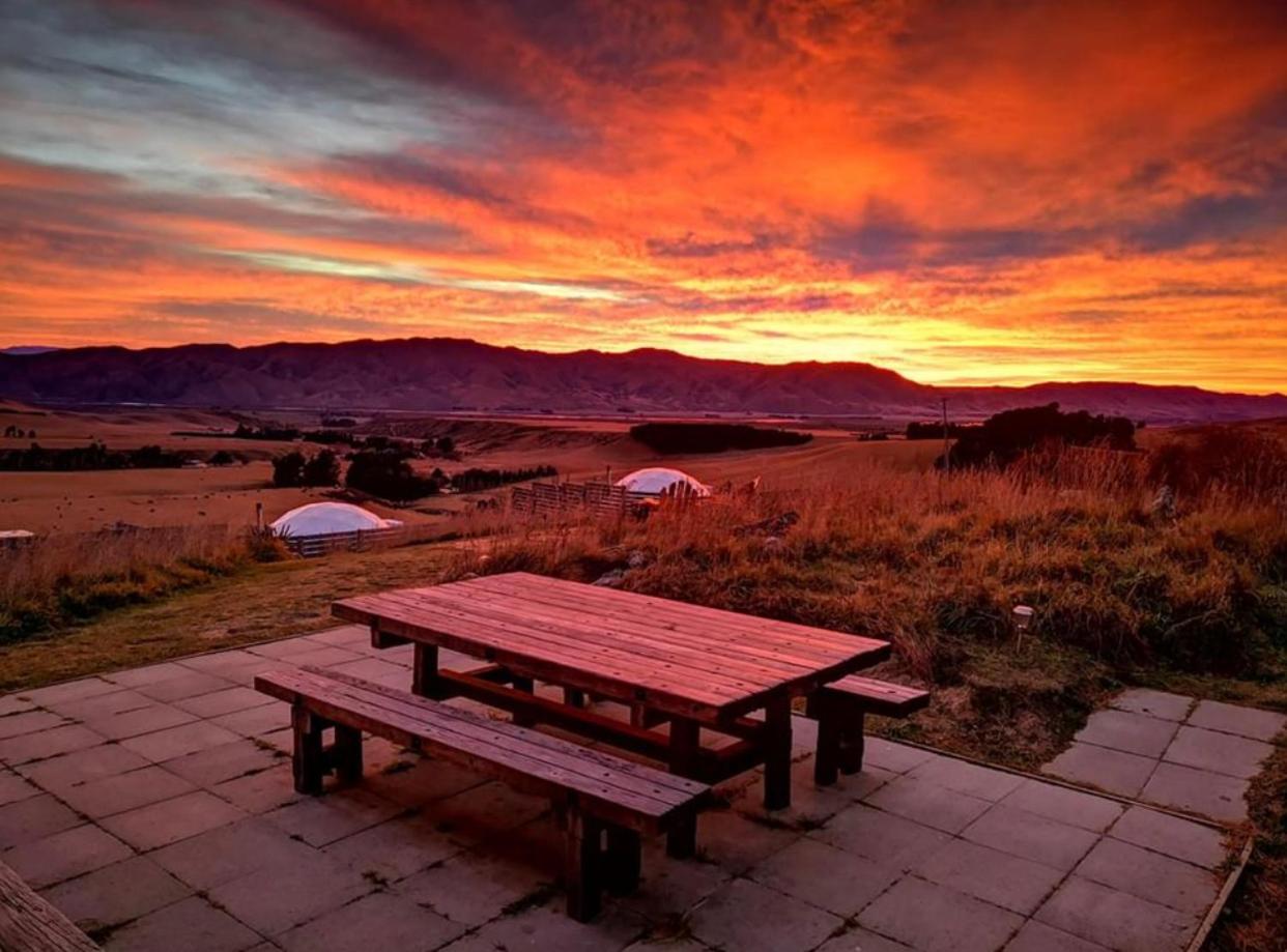 Valley Views Glamping Kurow Exterior foto